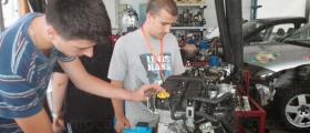 Специалност Автомобилната мехатроника - ПГТЕ Хенри Форд София 